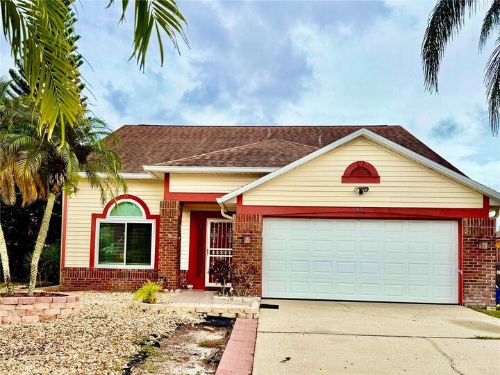 Property Photo:  9450 Telfer Run  FL 32817