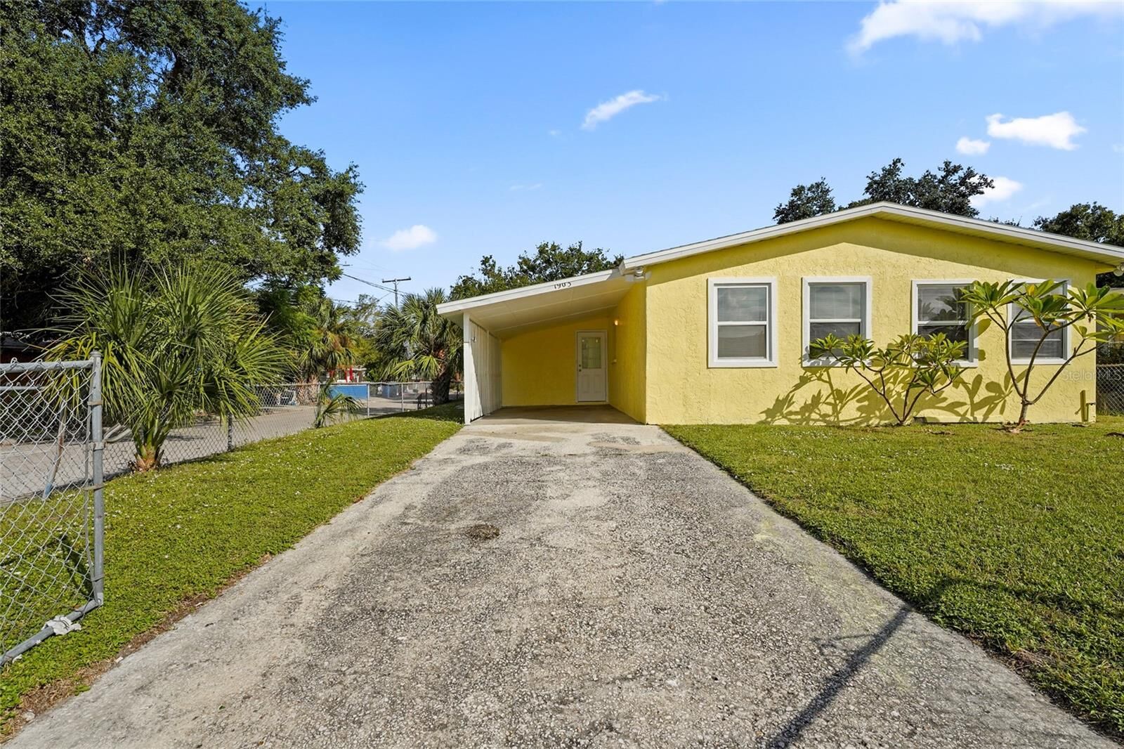 Property Photo:  1903 24th Street  FL 34234 