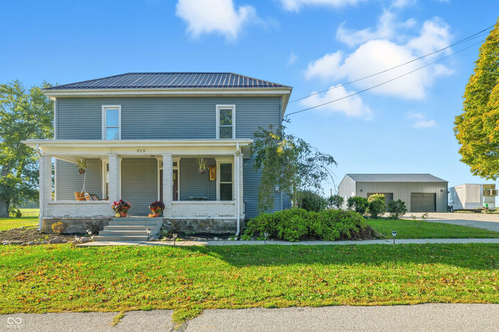 Property Photo:  315 W Main Street  IN 47969