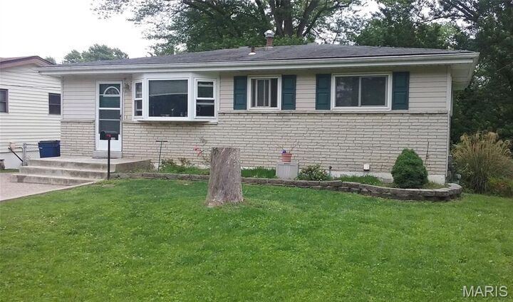 1150 Clark Street  Florissant MO 63031 photo