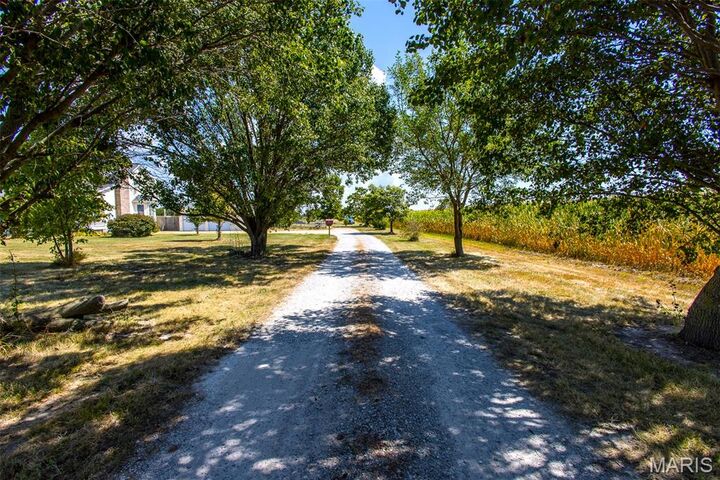 Property Photo:  7882 State Route 4  IL 62097