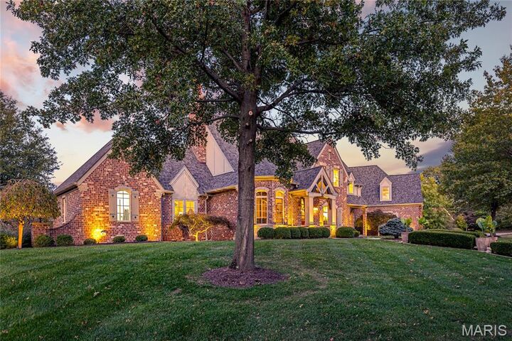 Property Photo:  42 Windcastle Place  MO 63304 