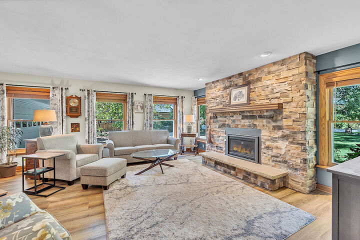 Property Photo:  3267 W Skamra Ave  WI 53132