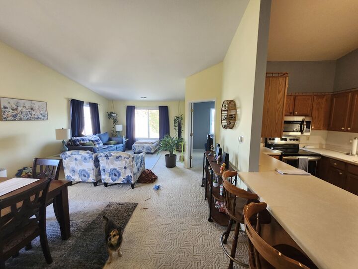 Property Photo:  1231 N Sunnyslope Dr 205  WI 53406