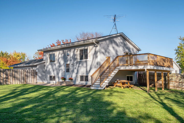 Property Photo:  405 Westlawn Ave  WI 53121 