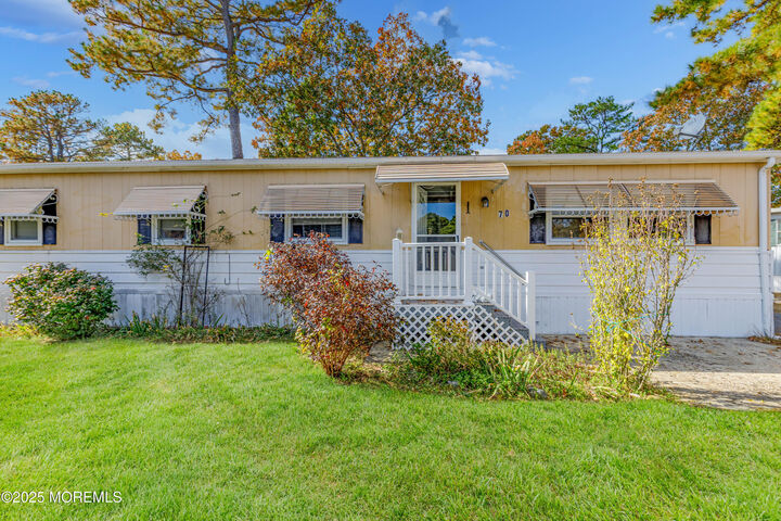 Property Photo:  70 Woodchuck Parkway  NJ 08759