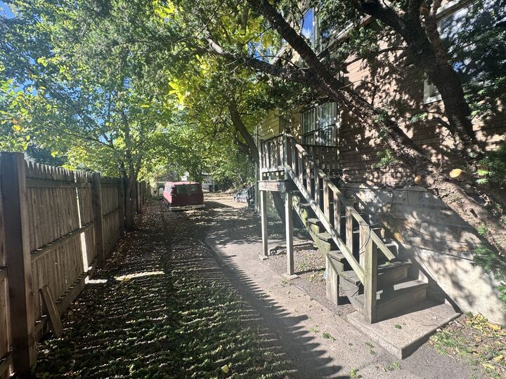 Property Photo: 1812 N Whipple Avenue IL 60647