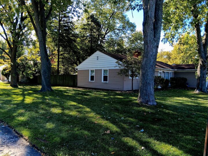 Property Photo:  337 Shabbona Drive  IL 60466 