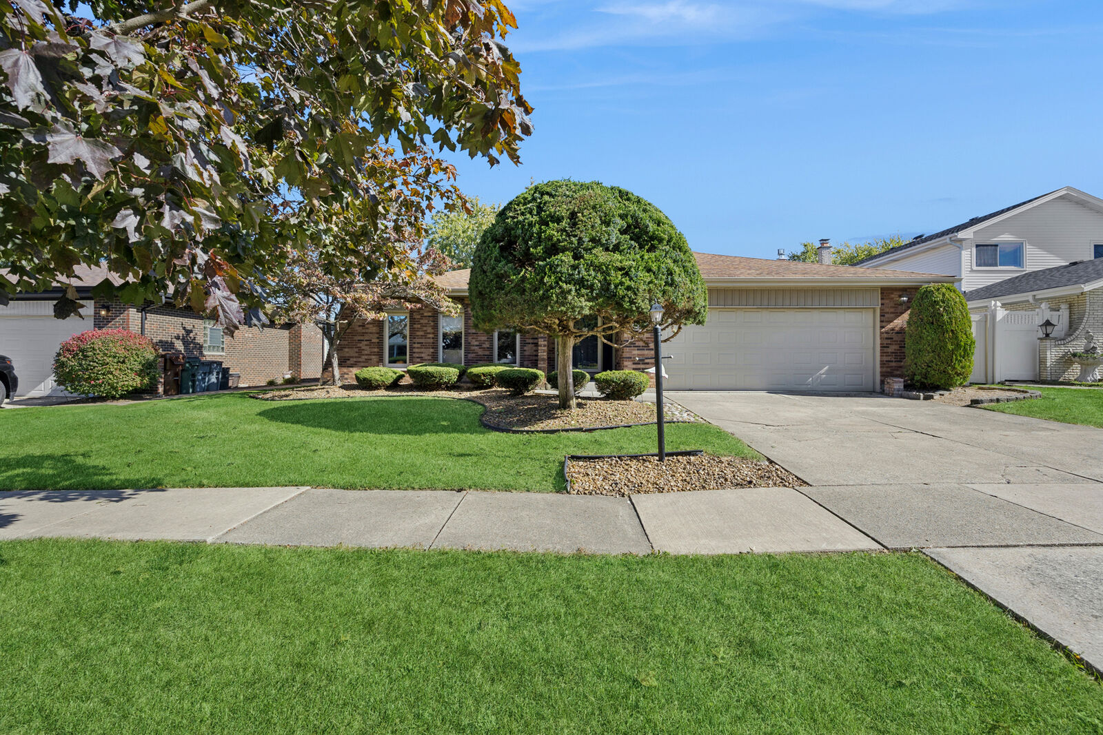Property Photo: 15649 Sierra Drive IL 60452