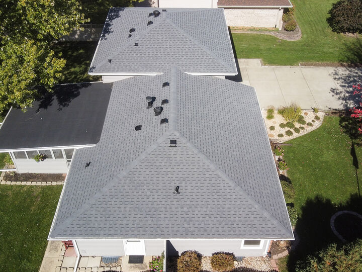 Property Photo: 19714 Greenview Avenue IL 60448