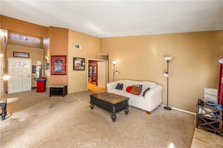 Property Photo: 210 Auburn Court CA 92374