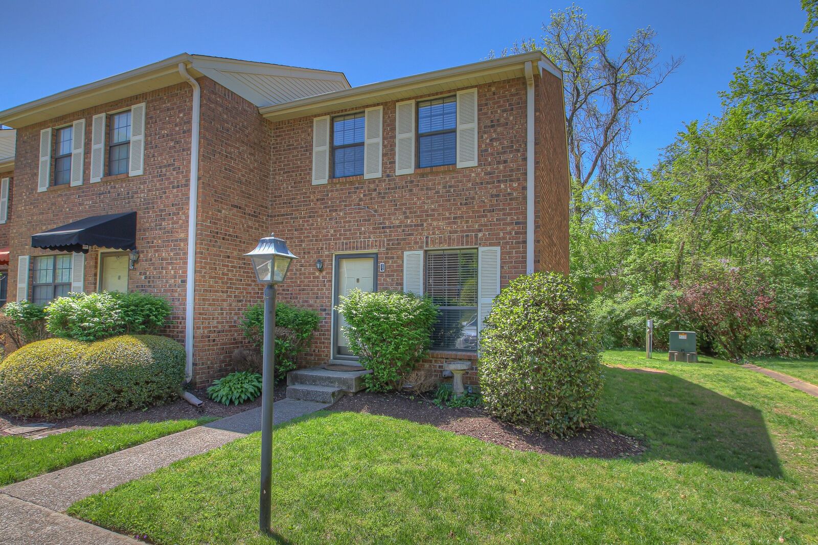 Property Photo:  231 Thistle Ln  TN 37076