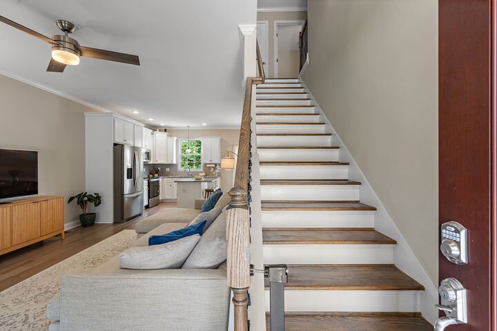 Property Photo: 4704 Reischa Dr TN 37211