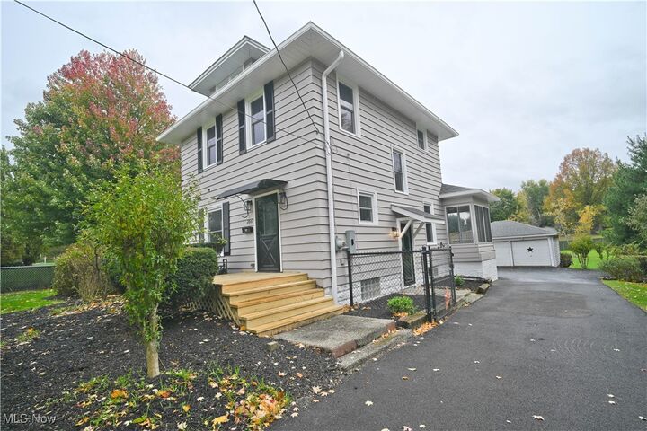 Property Photo:  2667 Center Road  OH 44514