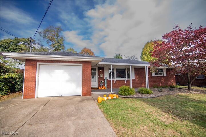 605 37th Street  Vienna WV 26105 photo