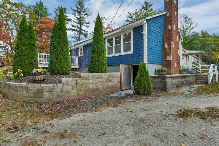 Property Photo:  45 Crescent Lane  NH 03109