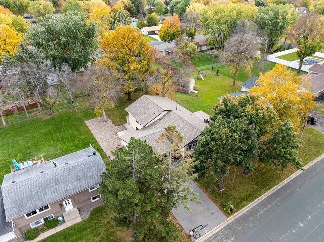 Property Photo:  1187 Jackson Street S  MN 55379