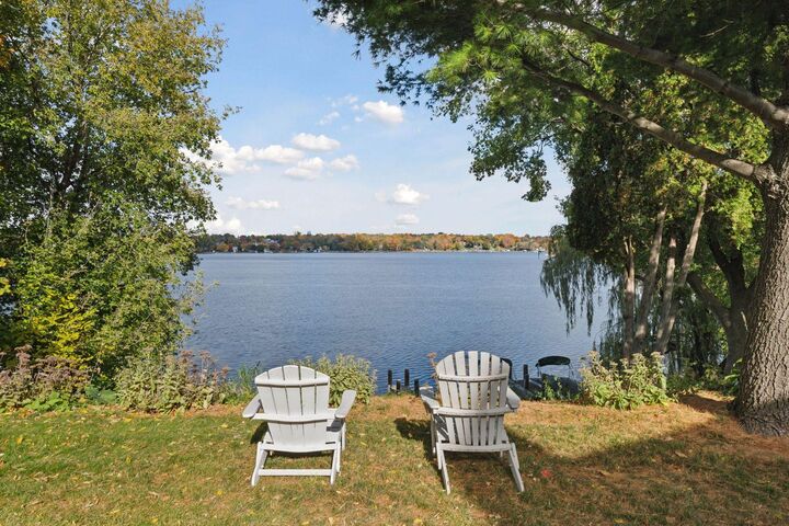 Property Photo:  859 Excelsior Boulevard  MN 55331
