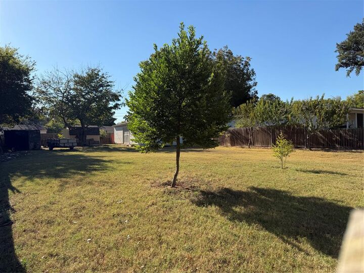 Photo de la propriété:  5127 Cardiff Street  TX 75241 