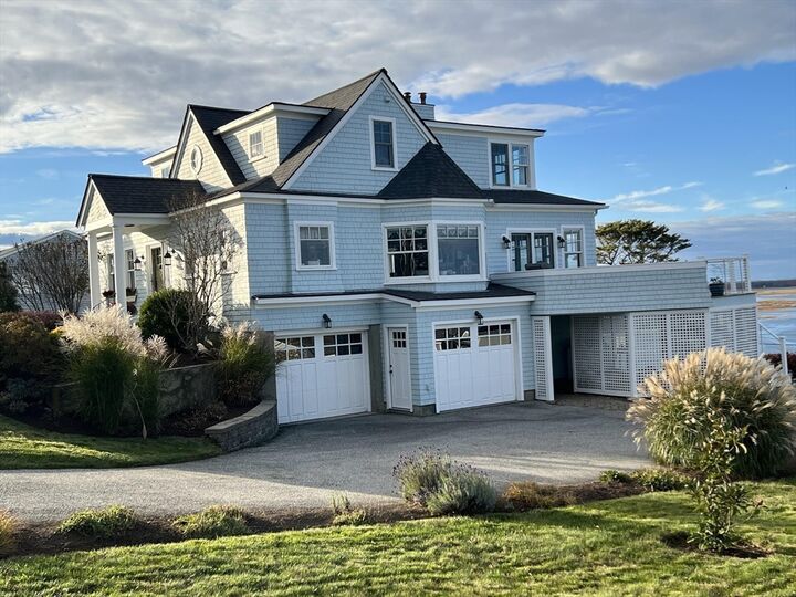 Property Photo:  53 Skytop Rd  MA 01938 