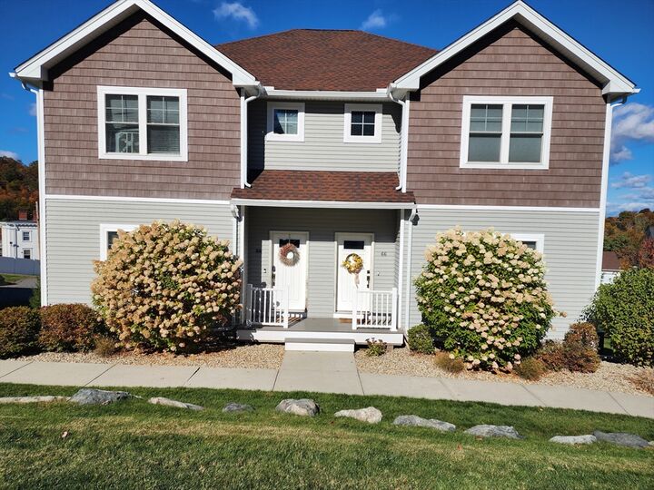 66 Oak St 66  Clinton MA 01510 photo