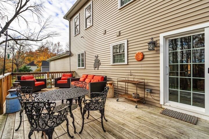 Property Photo:  28 Allen Rd  MA 01566