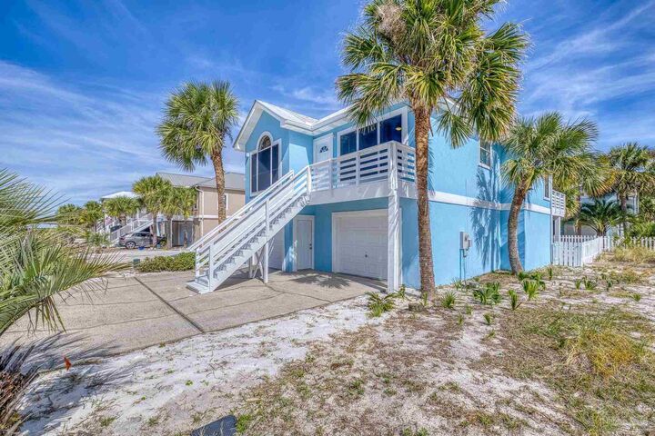 Property Photo:  1479 Homeport Dr  FL 32566