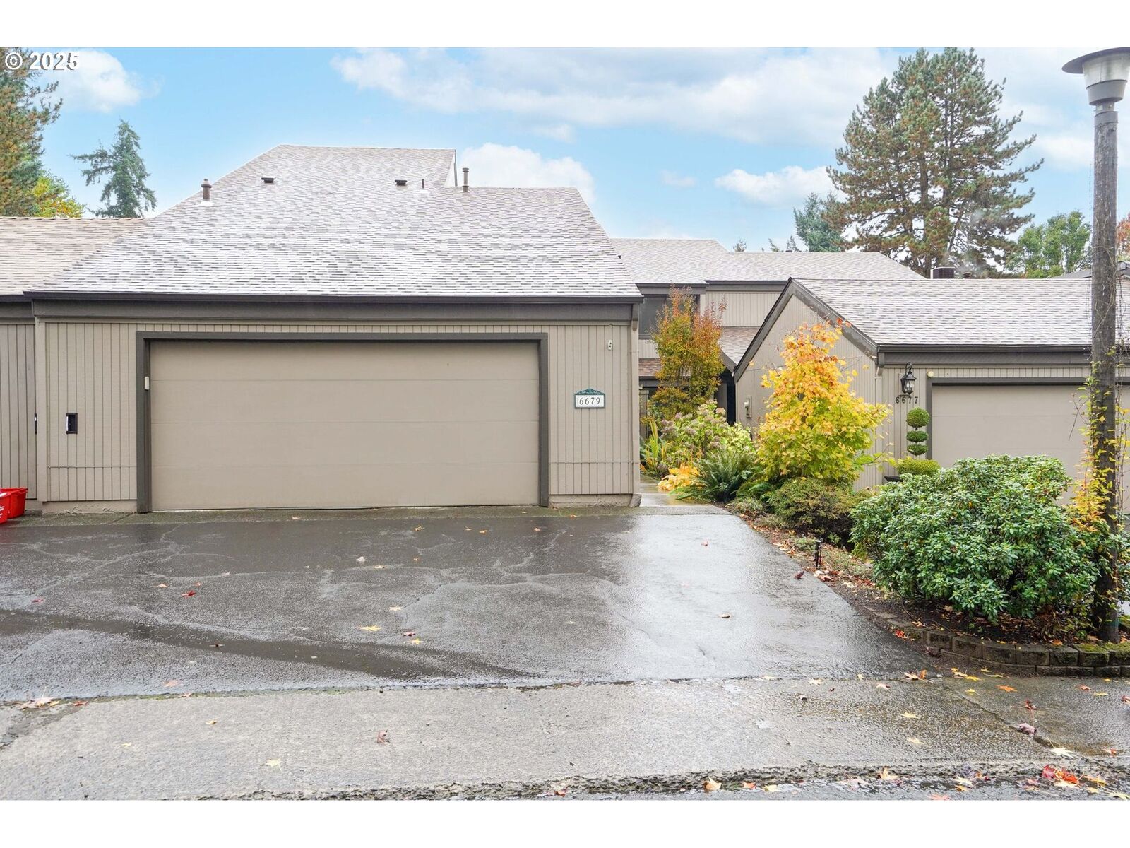 Property Photo:  6679 Huntington Cir SE  OR 97306