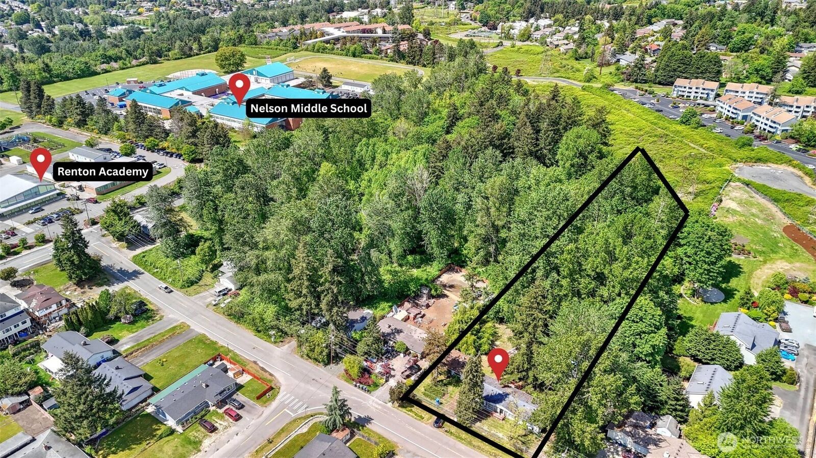 Property Photo:  1810 S 27th Street  WA 98055 