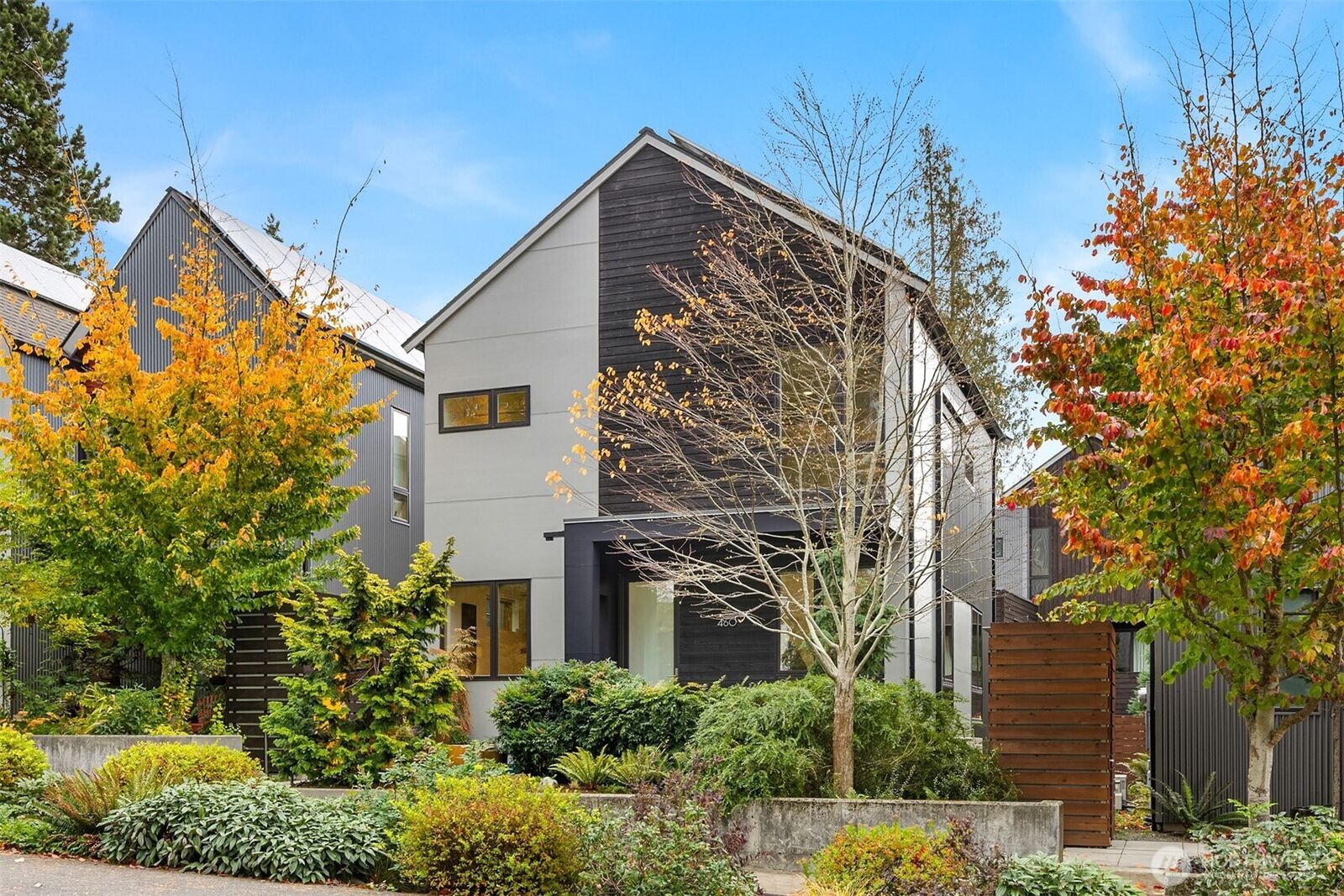 Property Photo:  460  Grow Avenue NW  WA 98110