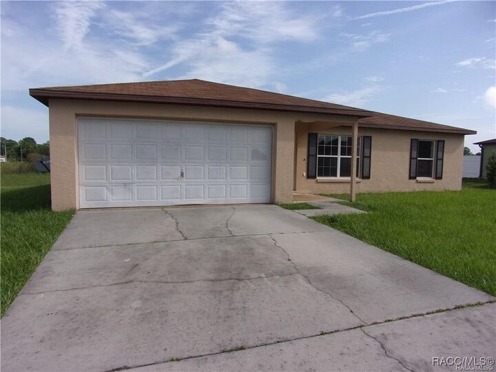 Property Photo: 6469 W Pelican Lane FL 34448