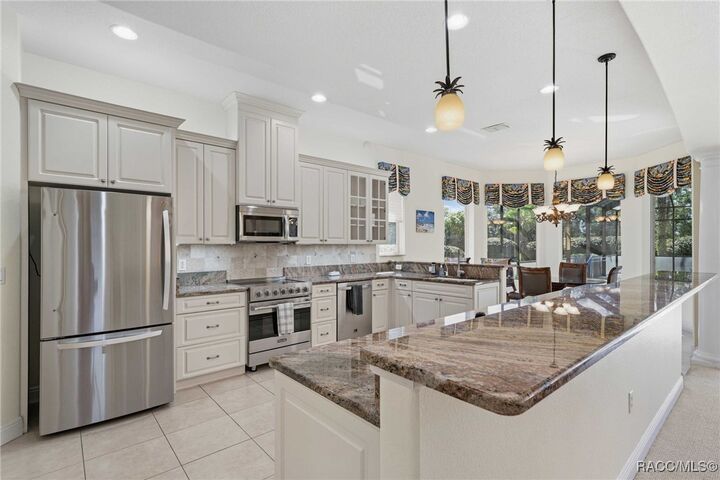 Property Photo: 8426 Charleston Drive FL 34613