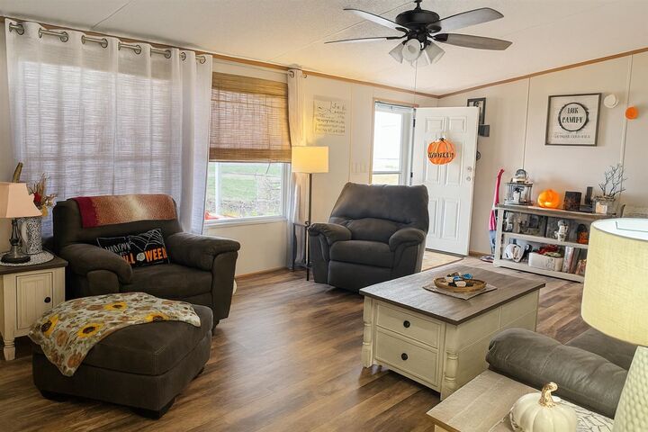 Property Photo:  103 Miller Street  KY 42129 