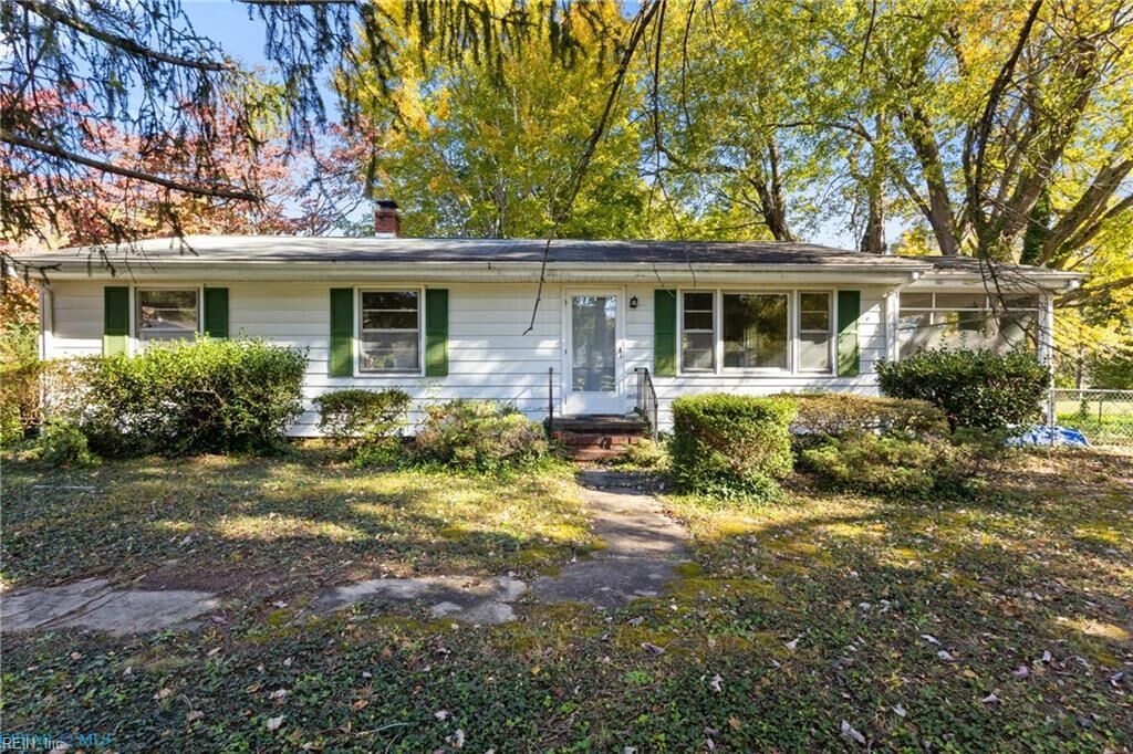 Property Photo:  275 Waverly Rd  VA 23175 