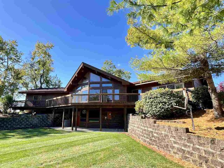 Property Photo:  795 Woods Rd  IN 47374