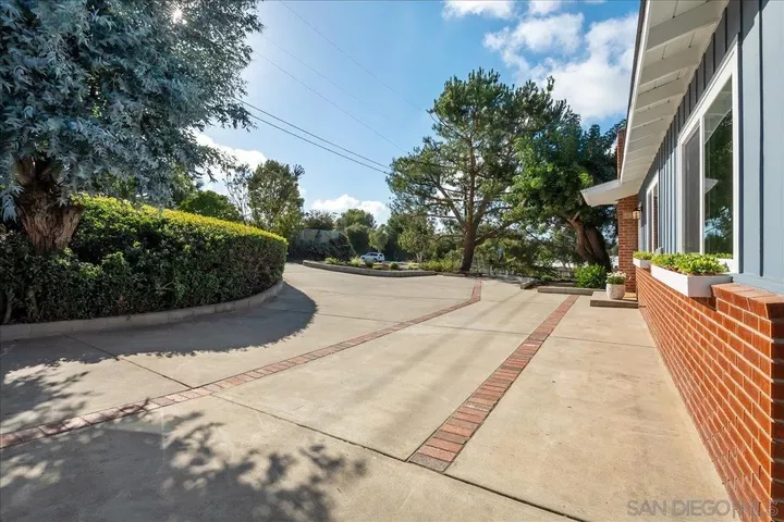Property Photo:  3114 Palm Crest Terrace  CA 92078
