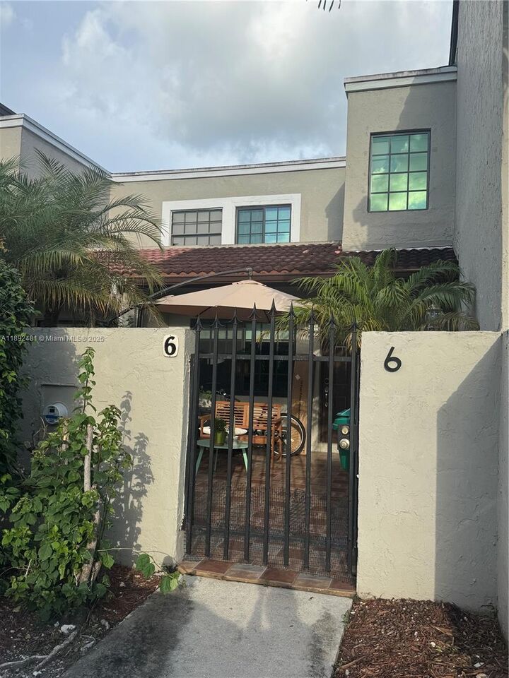 Property Photo: 10410 SW 153rd Ct 6 FL 33196