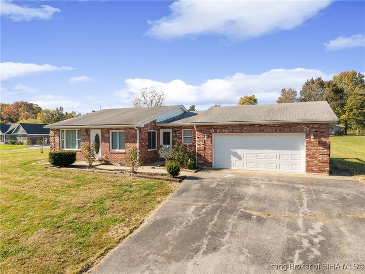 Property Photo:  1807 Crone Road  IN 47143
