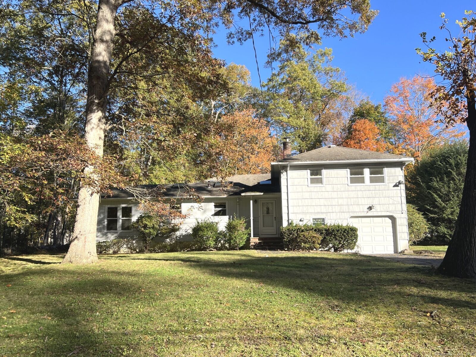 Property Photo:  77 Putter Drive  CT 06907