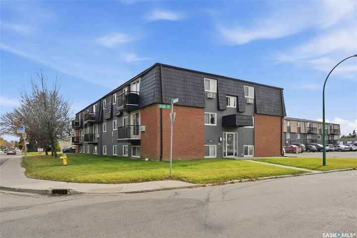Photo de la propriété:  115 Acadia Drive 16  SK S7H 4T8