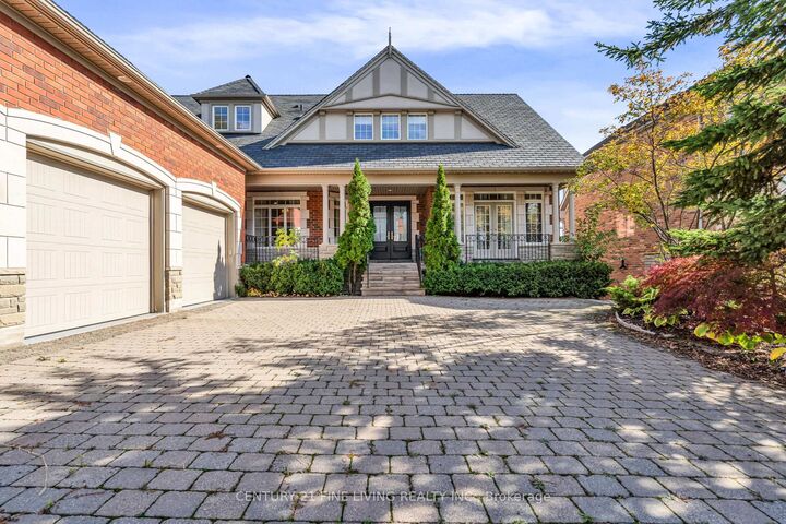 Property Photo:  5 Classic Drive  ON L6Y 5G9 