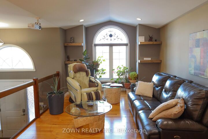 1433 Girard Drive  Lakeshore ON N8L 0R3 photo