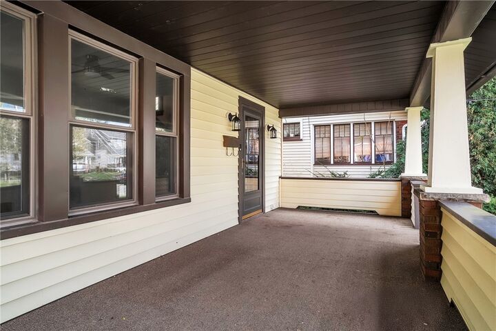 Property Photo:  142 E Garfield Ave  PA 16105 