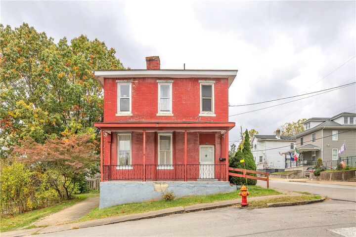 Property Photo:  300 Eicher Ave  PA 15601