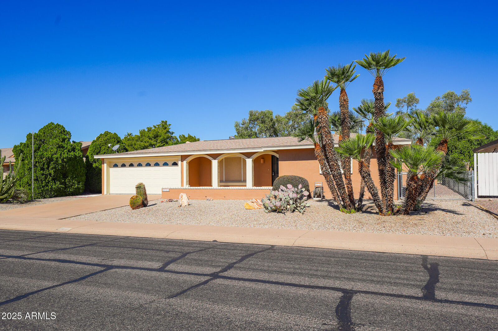 Property Photo:  6416 E El Paso Street  AZ 85205 