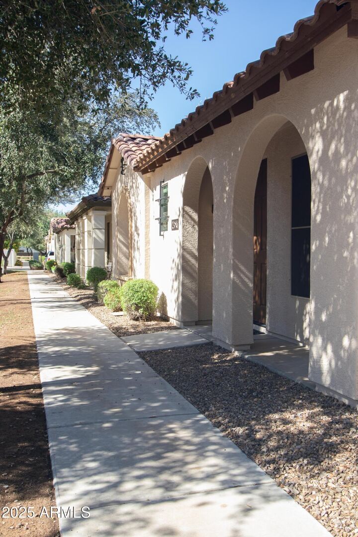 Property Photo: 4621 E Blue Sage Road AZ 85297