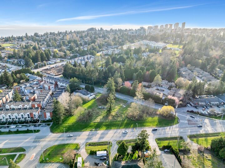 Property Photo: 1704 160 Street BC V4A 4X2