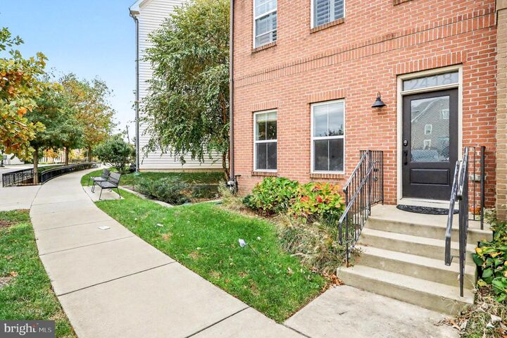 Property Photo:  2418 Auden Drive  MD 20906 