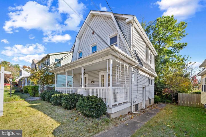 Property Photo:  27 Glenwood Avenue  MD 21228 