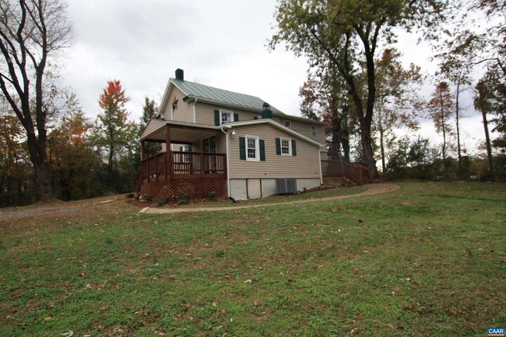 Property Photo: 388 Yancey Mill Ln VA 22932